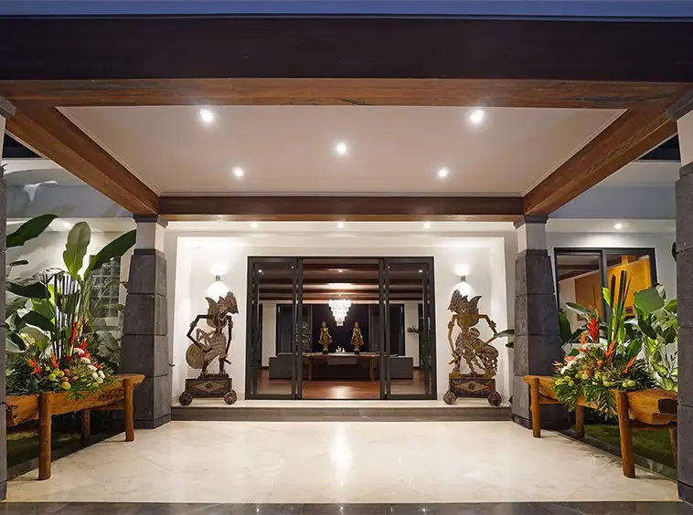 Lobby Entrance Tirtha Bayu Estate