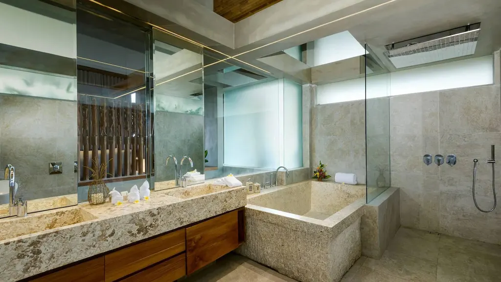 Villa Vedas Bathroom with Bathtub and Amenities