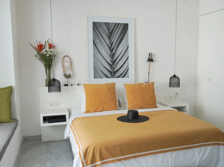 Villa Muse Bedroom with cute sheet color