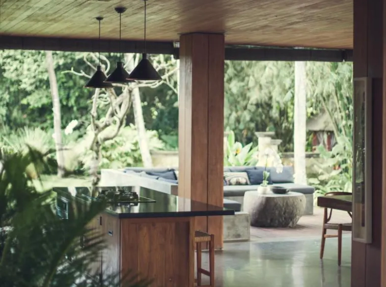 Villa Red Door Living Area