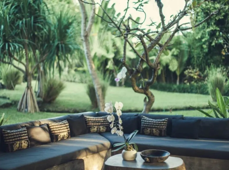 Villa Red Door Outdoor