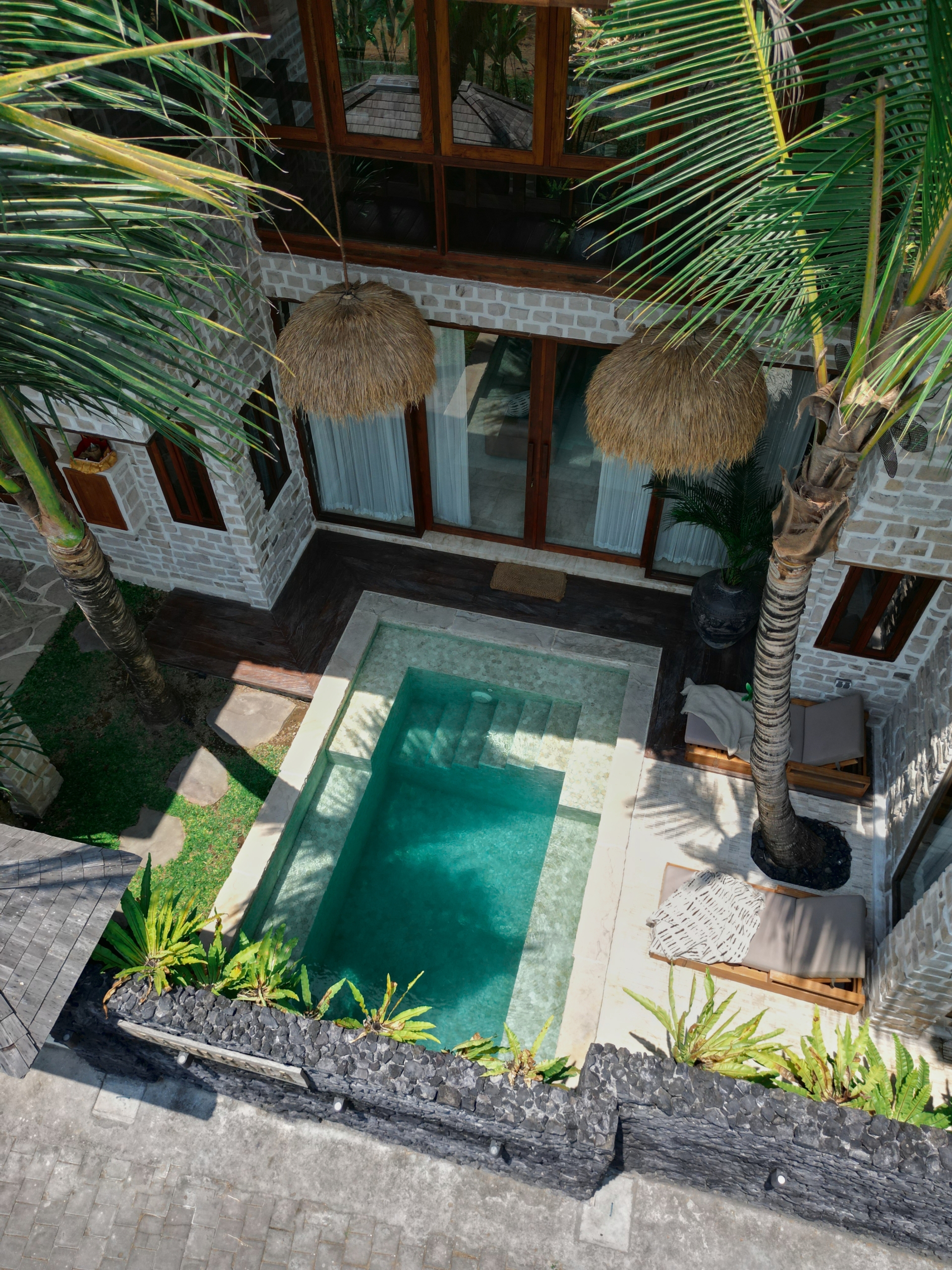 Lavish 3-bedroom Villa with Stone Walls in Pererenan, Bali For Lease