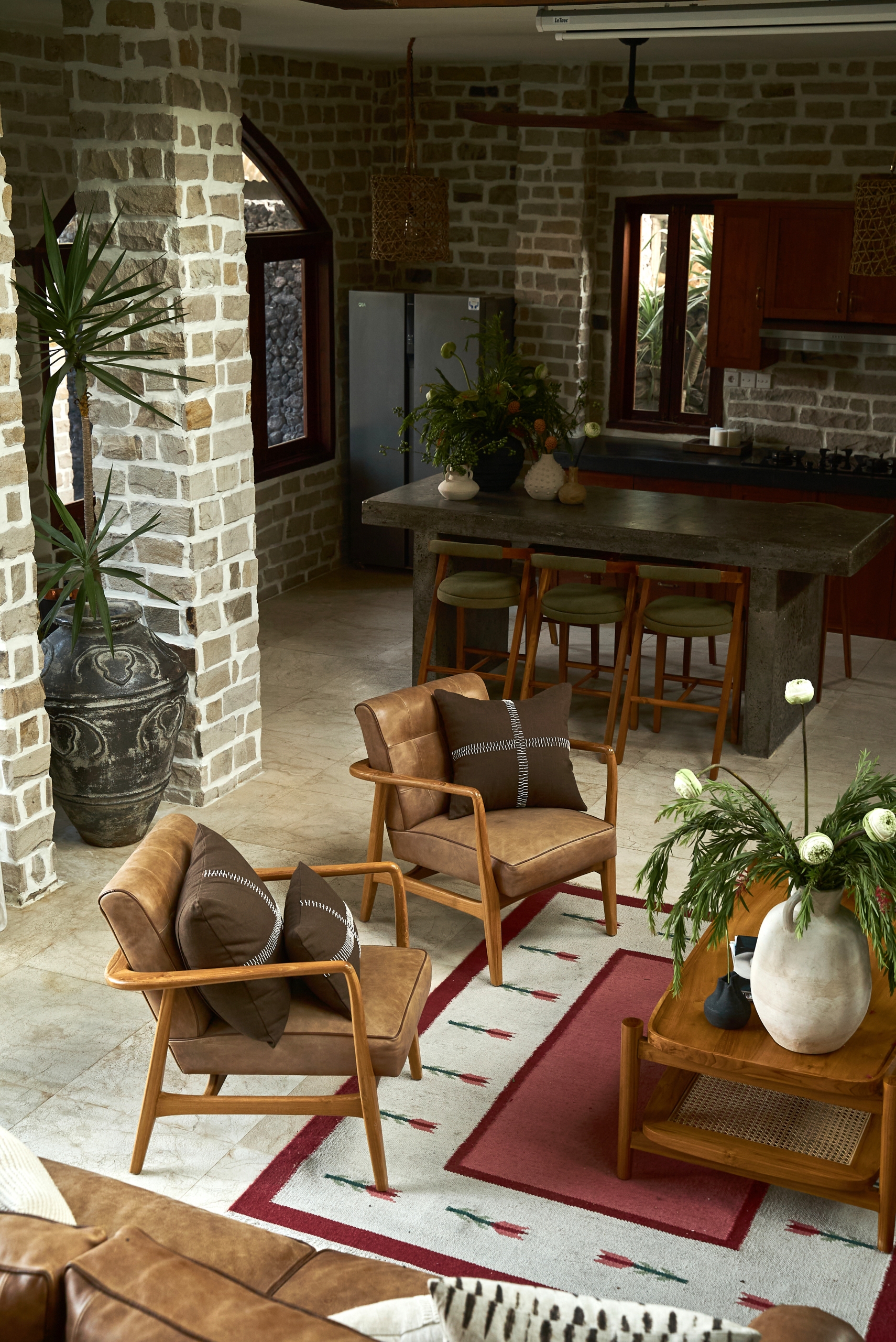 avish 3-bedroom Villa with Stone Walls in Pererenan, Bali For Lease