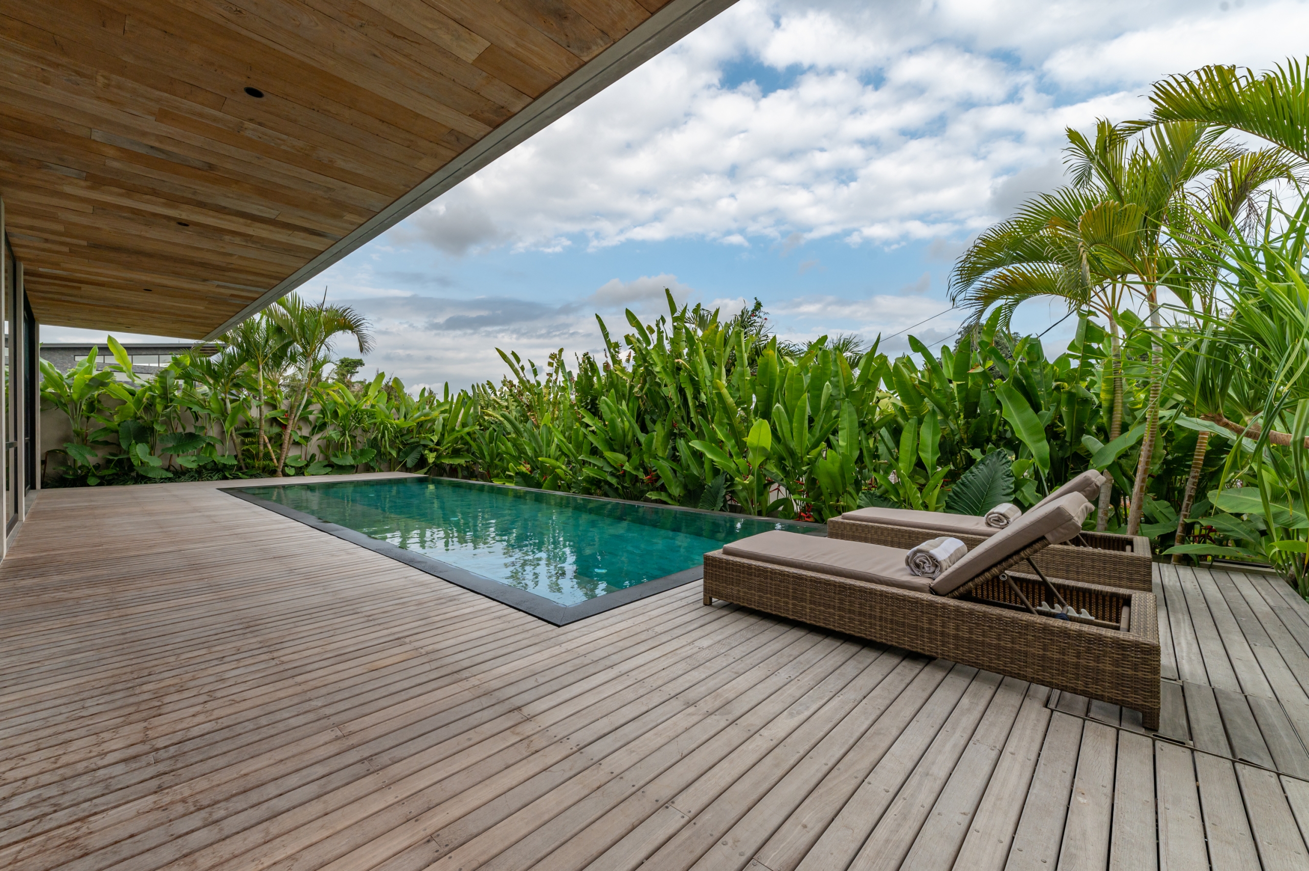 Gorgeous Villa with 3 Bedrooms and Great Views - Swimming Pool