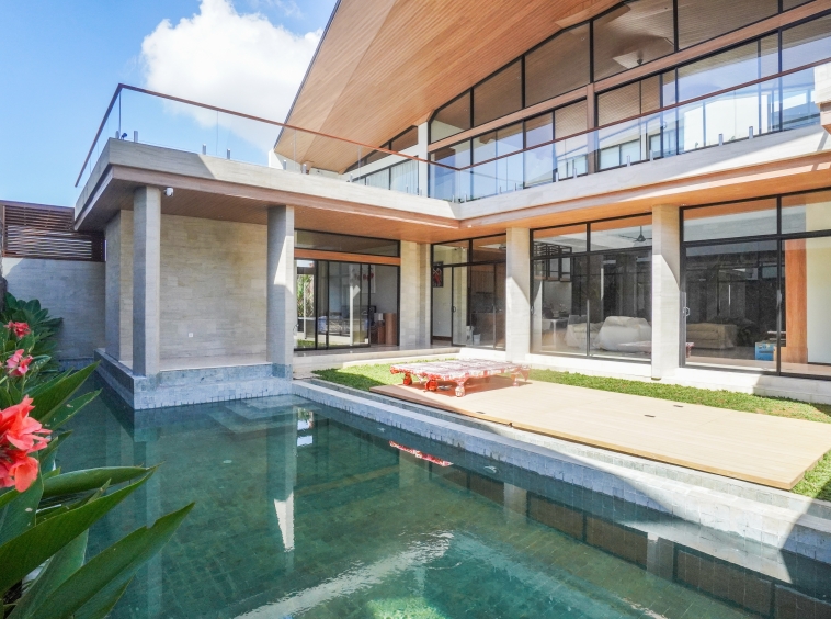New Sanur Villa with 4 Bedrooms and Green View - Swimming Pool