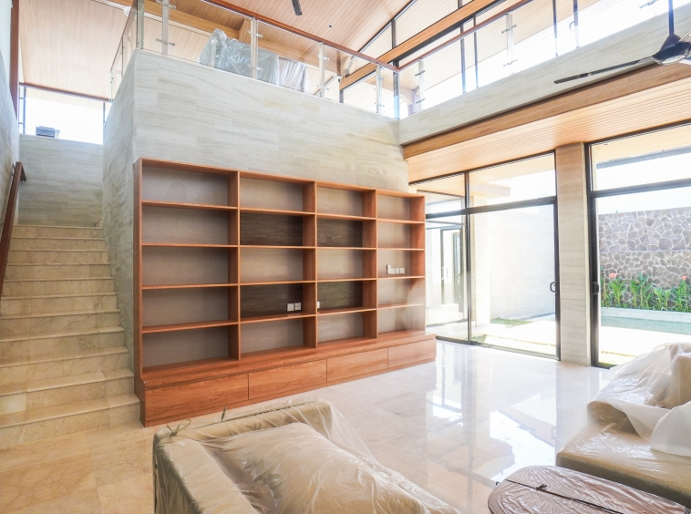 New Sanur Villa with 4 Bedrooms and Green View - Interior