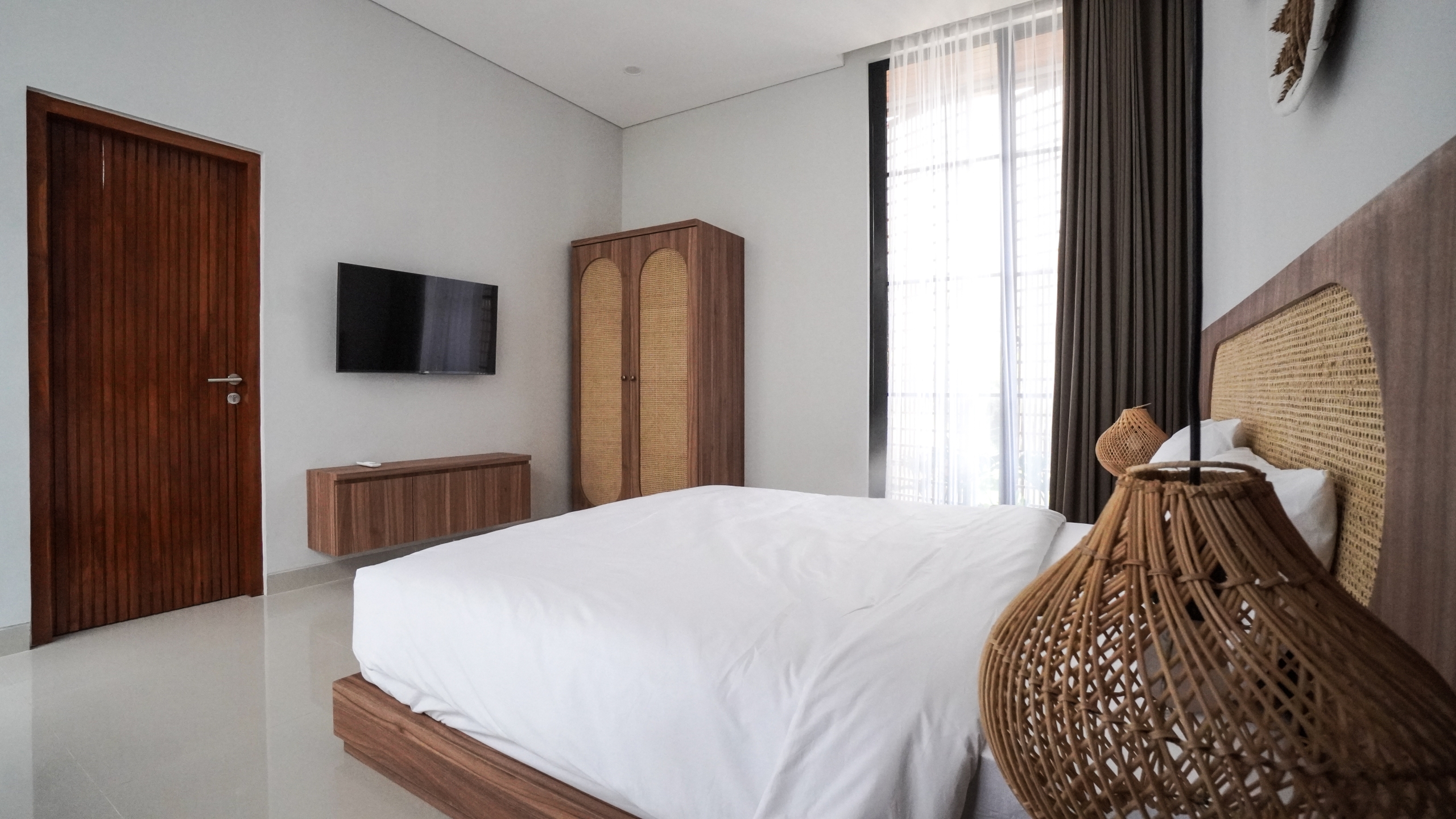 Brand New Villa with 3 Bedrooms in A Peaceful Kuwum Area - Bedroom