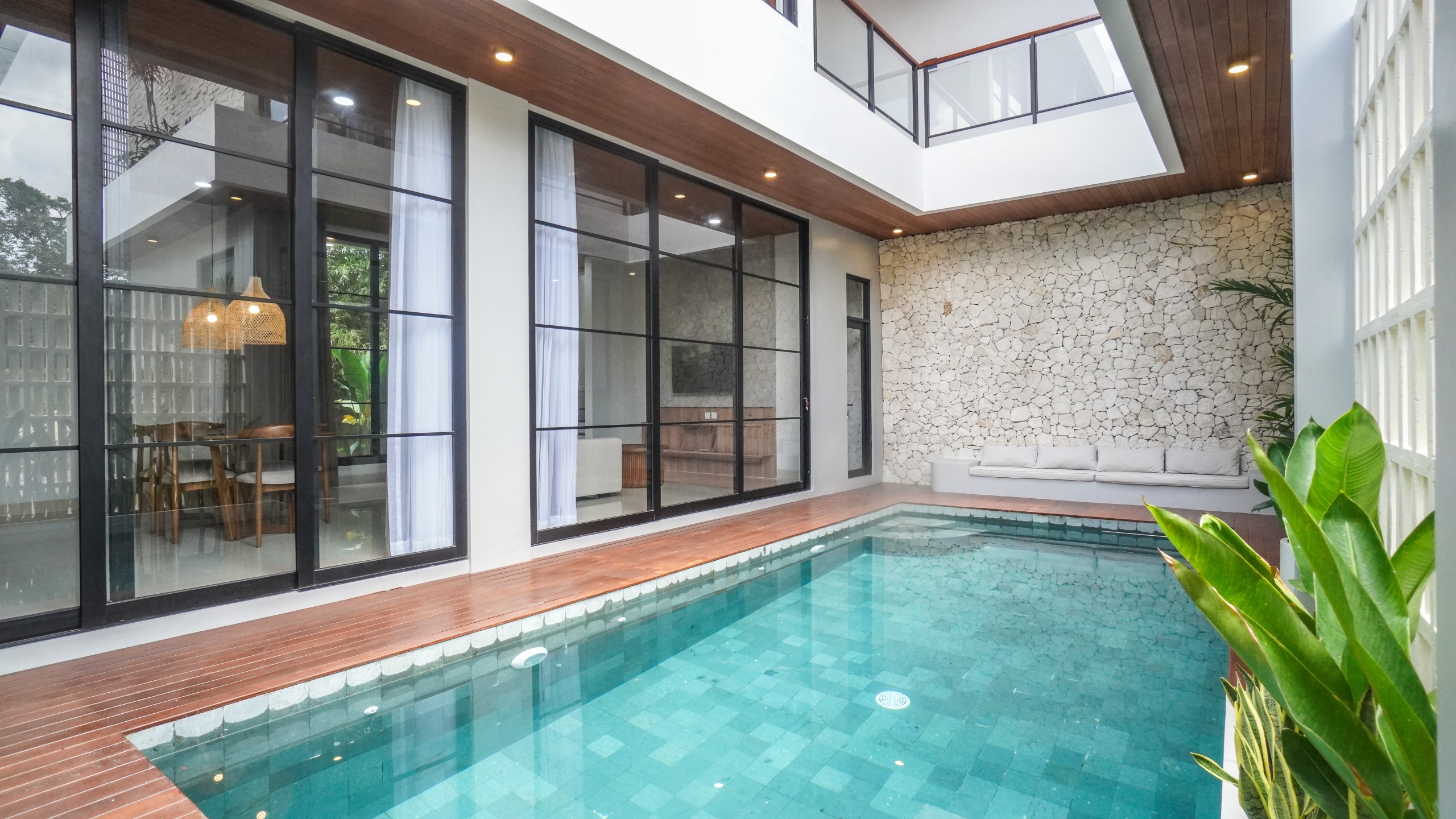 Brand New Villa with 3 Bedrooms in A Peaceful Kuwum Area - Swimming Pool